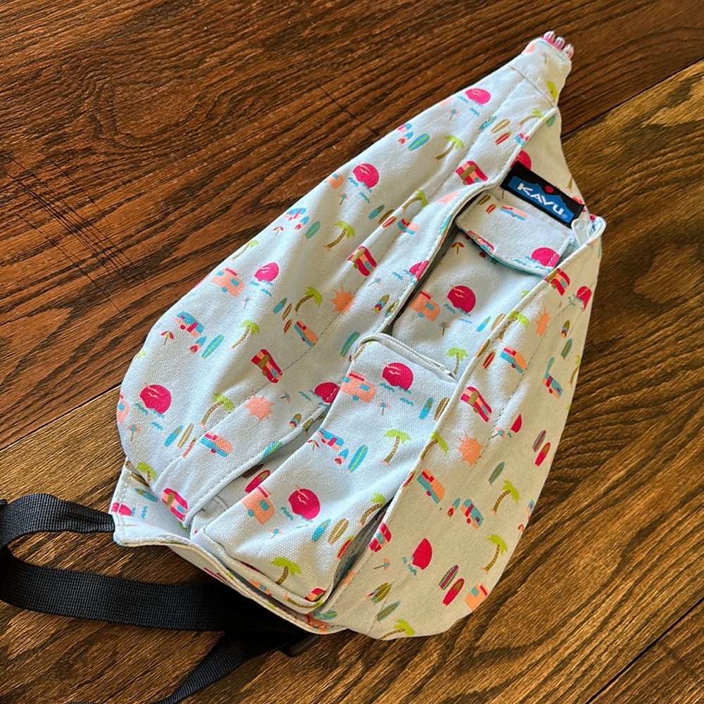 KAVU smaller size sling bag light blue